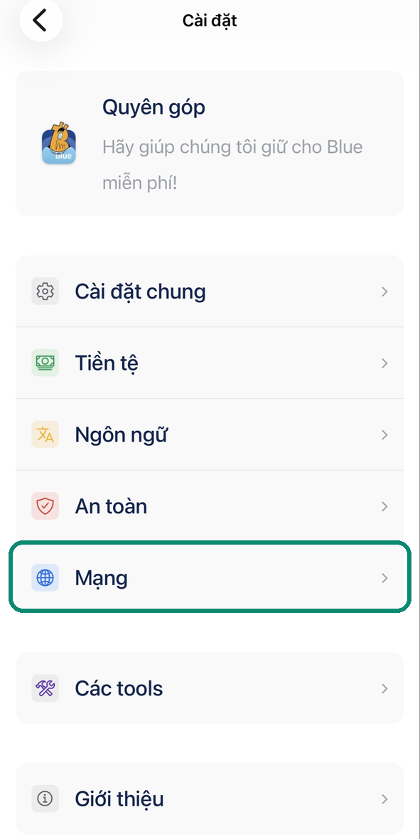 Màn hình Cài đặt của Blue Wallet, với dòng Mạng được đóng khung